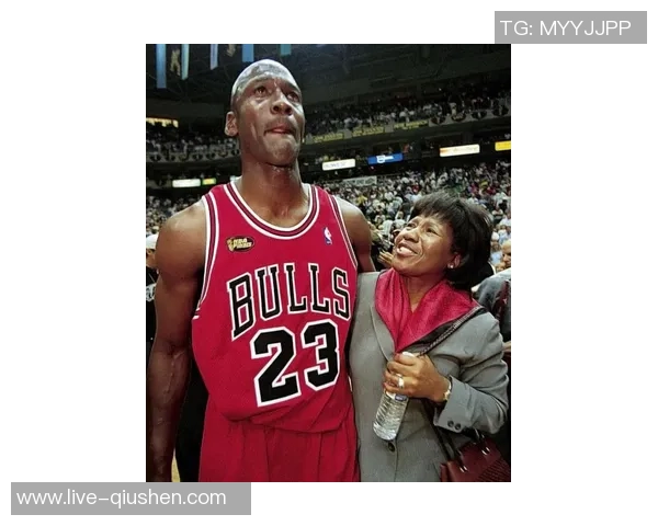 乔丹传奇:从篮球之神到商业巨头的辉煌人生与影响力解析 乔丹传奇:从篮球之神到商业巨头的辉煌人生与影响力解析